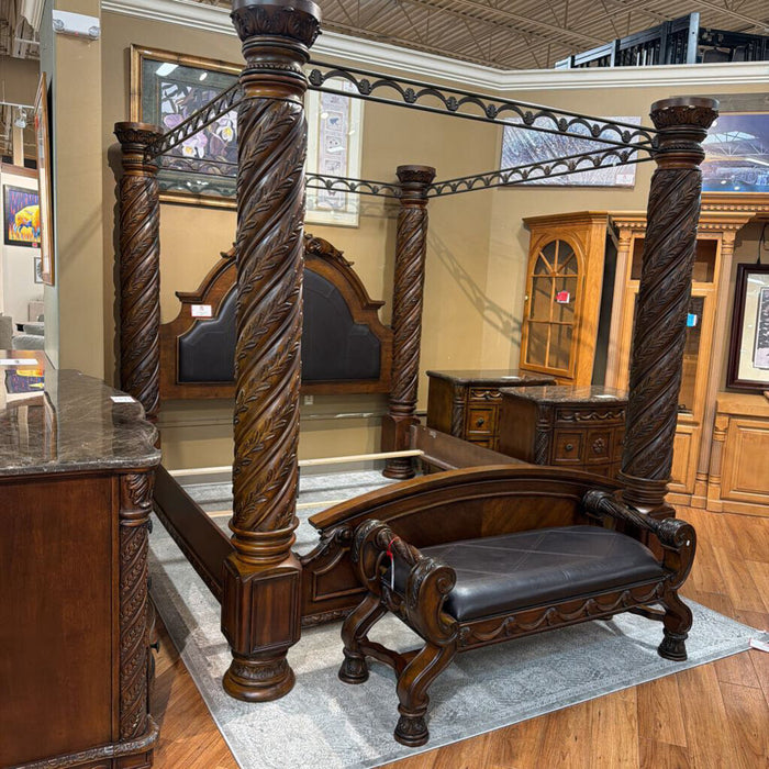 DW Ornate 4-Poster Bedframe(MKH)