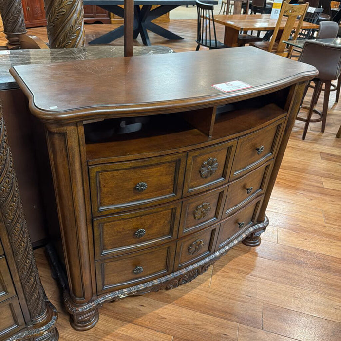 DW Ornate 3-Drawer Dresser(ALK)