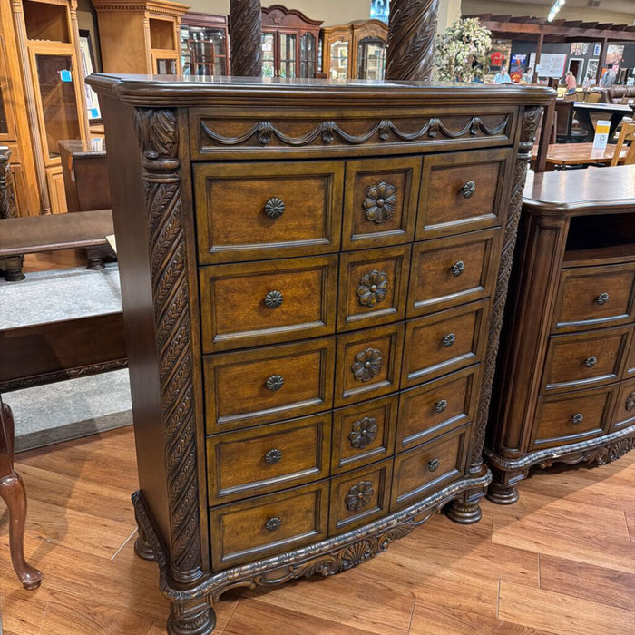DW Ornate 5-Drawer Dresser(KHK)