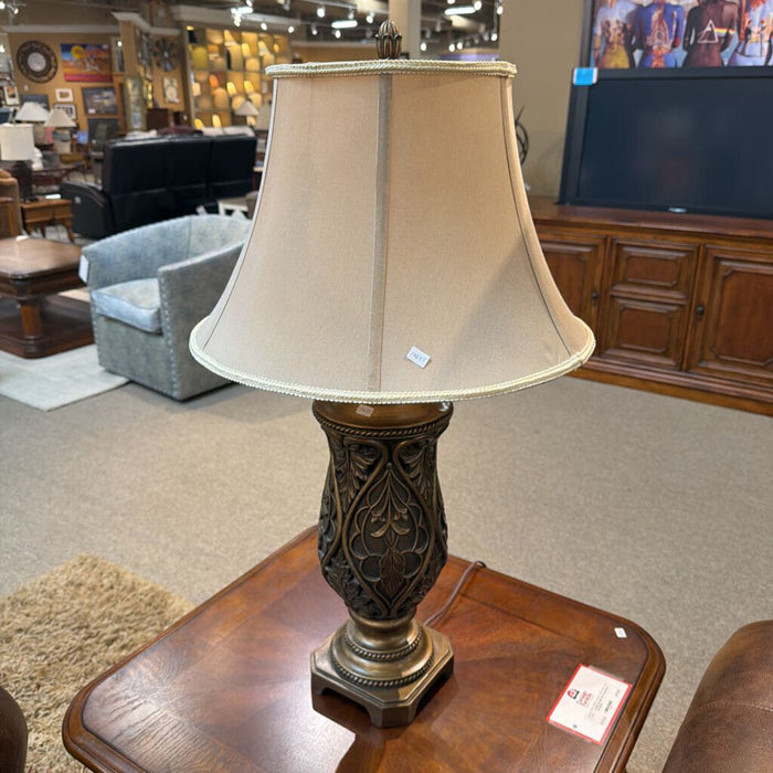 Ornate DW Table Lamp(KL)