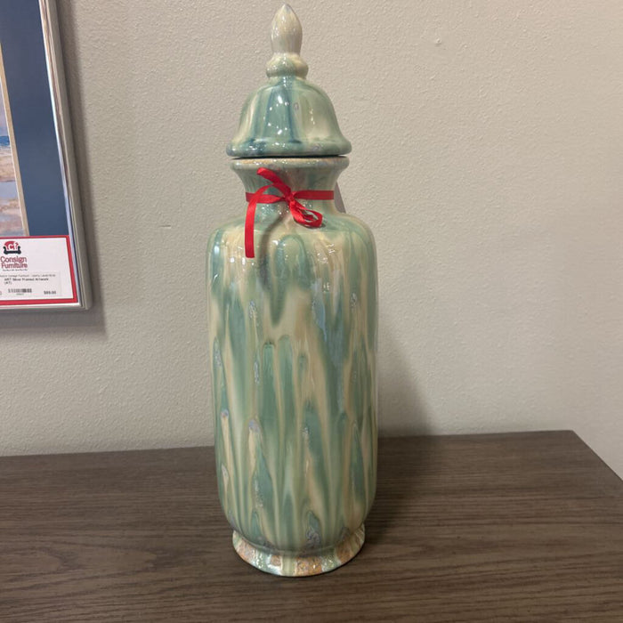 Green Vase w/ Lid (LS)