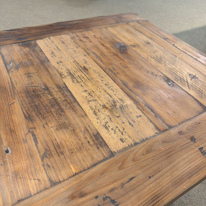 Stratford End Table (BBLT)