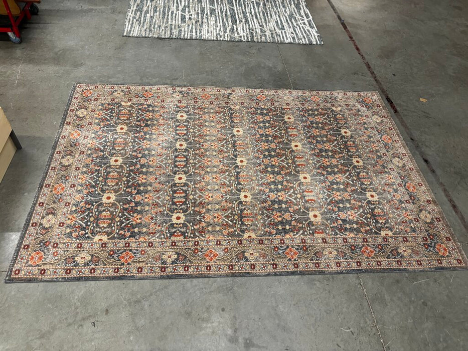 6x9 Red Patterned Rug (BLH)