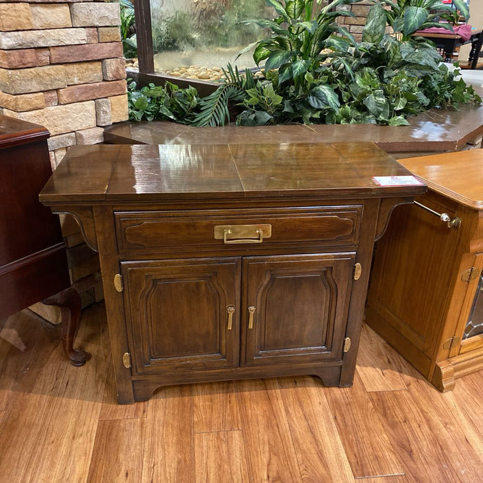 Brown Flip Top Server/Buffet (BHA)