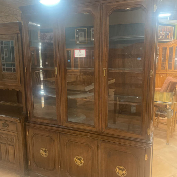 2pc Glass Doored Hutch+3 Glass Shelves (LSH)