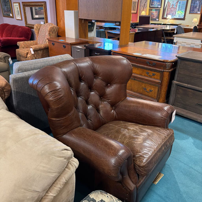 Brown Leather RH Chair (BKHH)