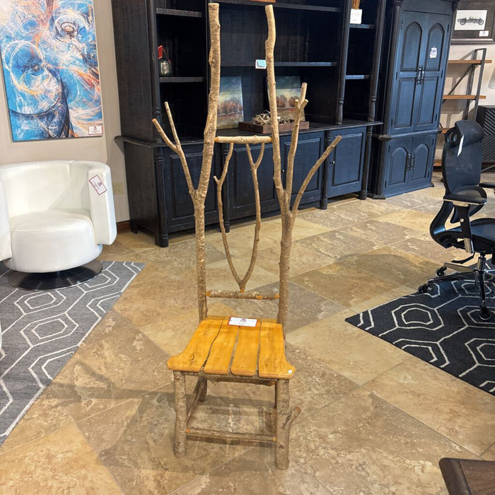 Live-Edge Throne Chair(BAH)