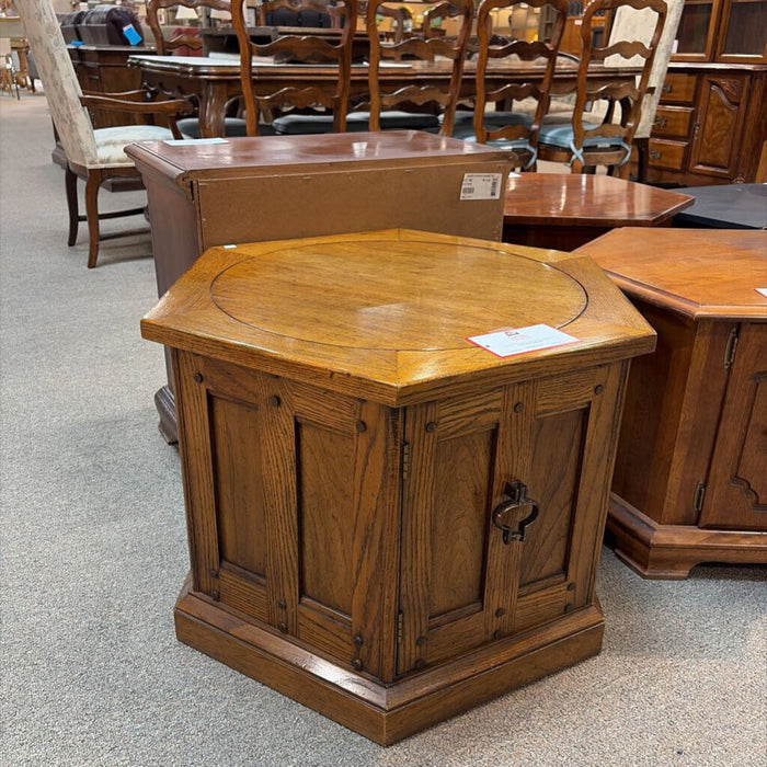 Hexagonal DW Drexel End Table(SK)