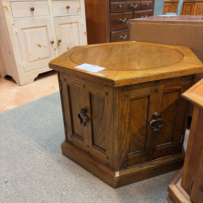 Hexagonal DW Drexel End Table(SK)