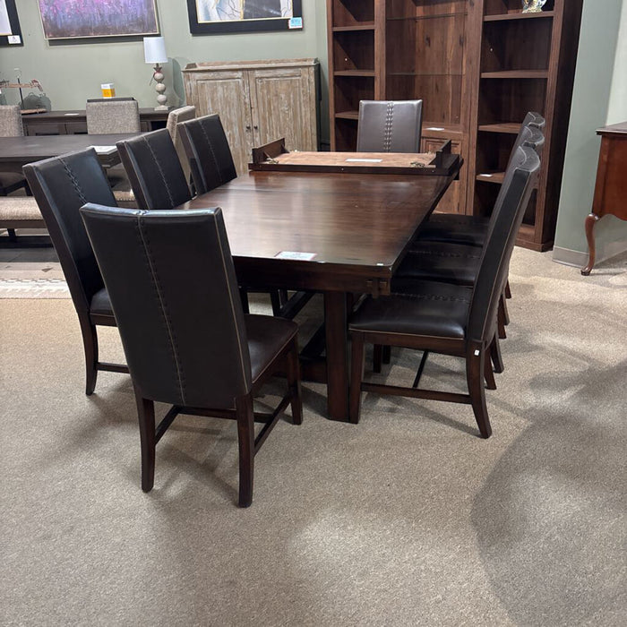 DW DR Table 1LF + 8 Leather CH(LCKH)