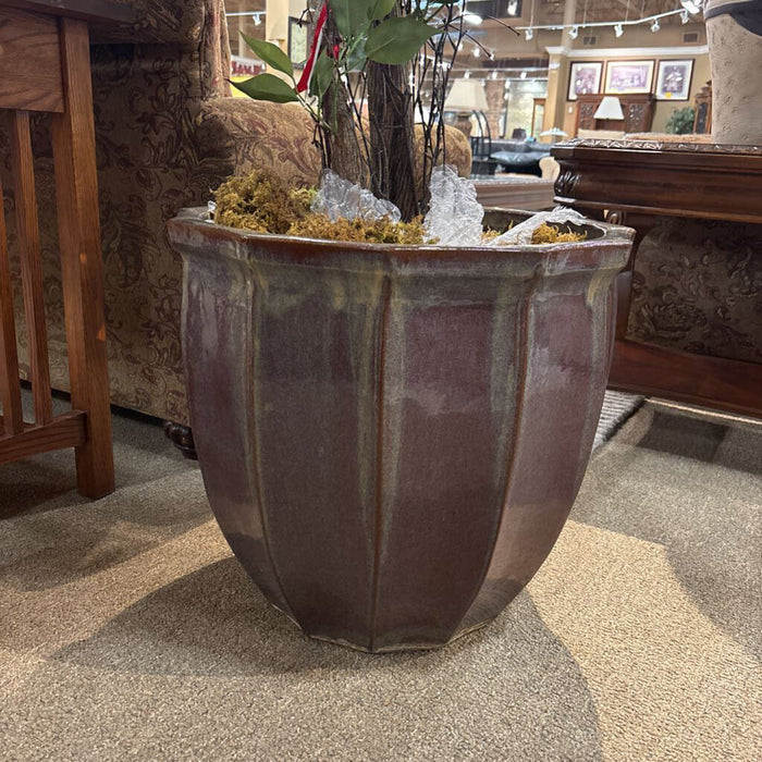 Large Edged Pot w/ Faux Plant(BAI)