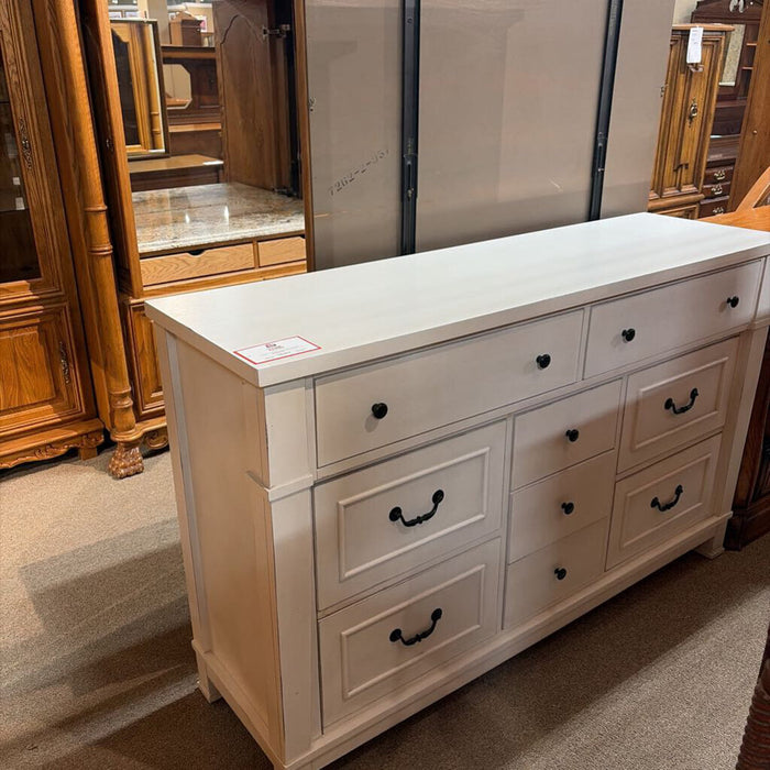 White 9-Drawer Dresser(KLH)