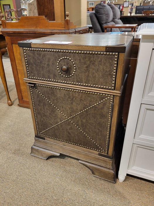 DW 1-Drawer 1-Door Nightstand(TI)