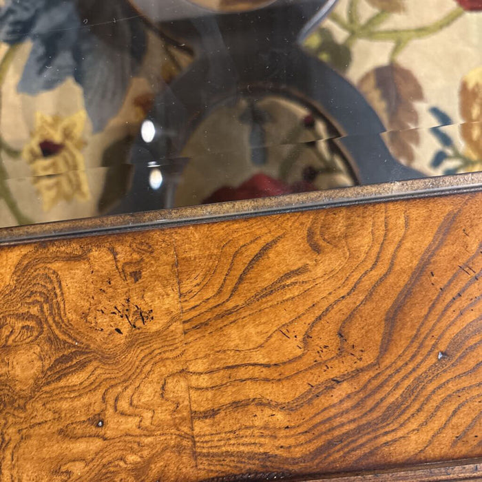 Glass Top 2-Tone Coffee Table (BTK)