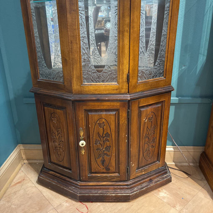 Dw Curio Cabinet (SK)
