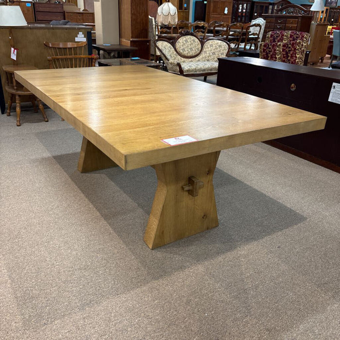 Lightwood Dining Table (KLH)