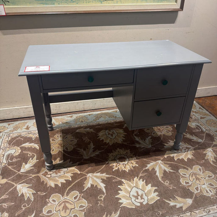 Light Grey Desk (MI)