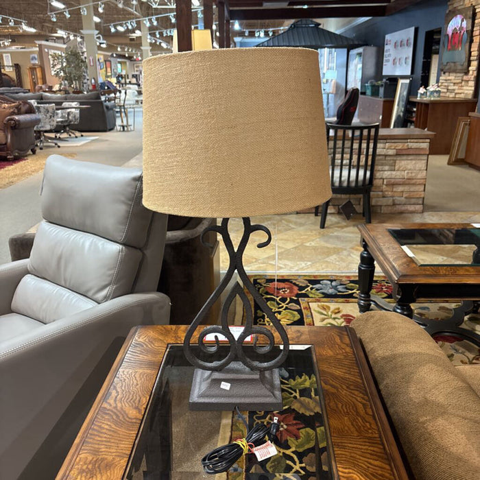 Metal Table Lamp w/ Drum Shade (BA)