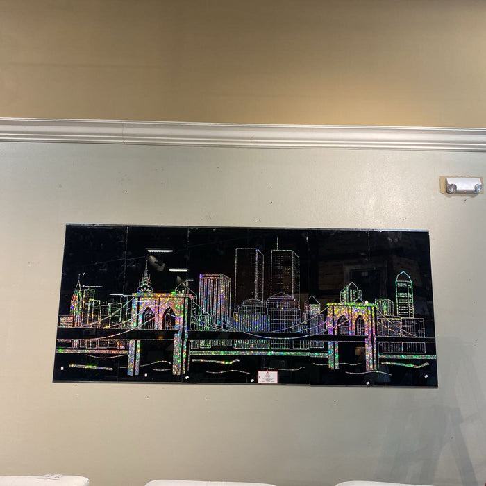Holographic Mirrored 6-Pannel NYC Skyline (LSH)