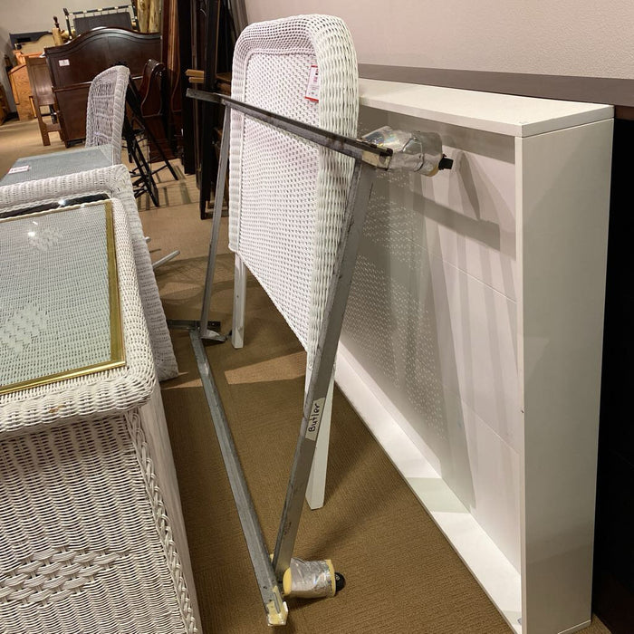 White Wicker Twin Bed Headboard (KL)