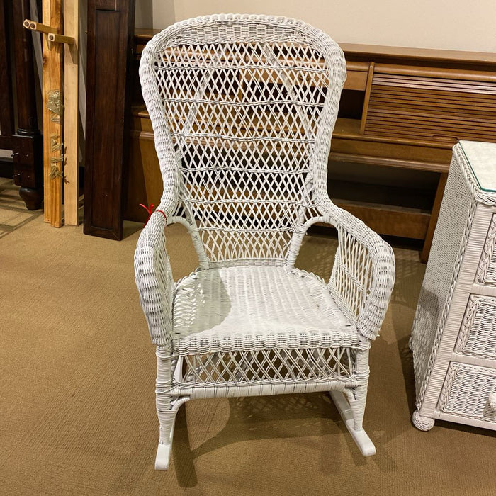 White Wicker Rocker (SK)