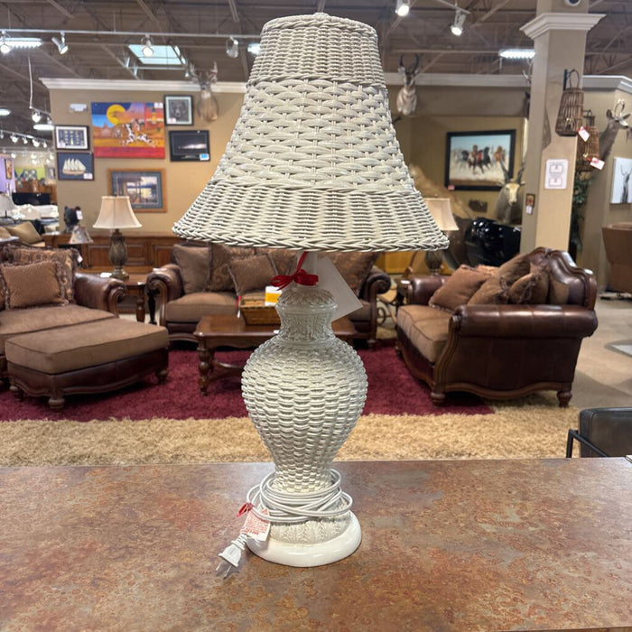 White Wicker Lamp (LS)