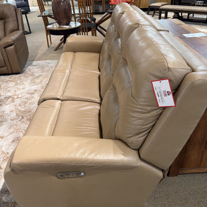 Flexsteel - Tan Electric Reclining Leather Sofa (IIH)