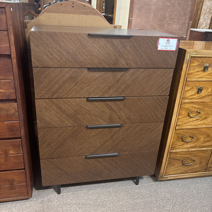 Brown 5-drawer Dresser (LSH)