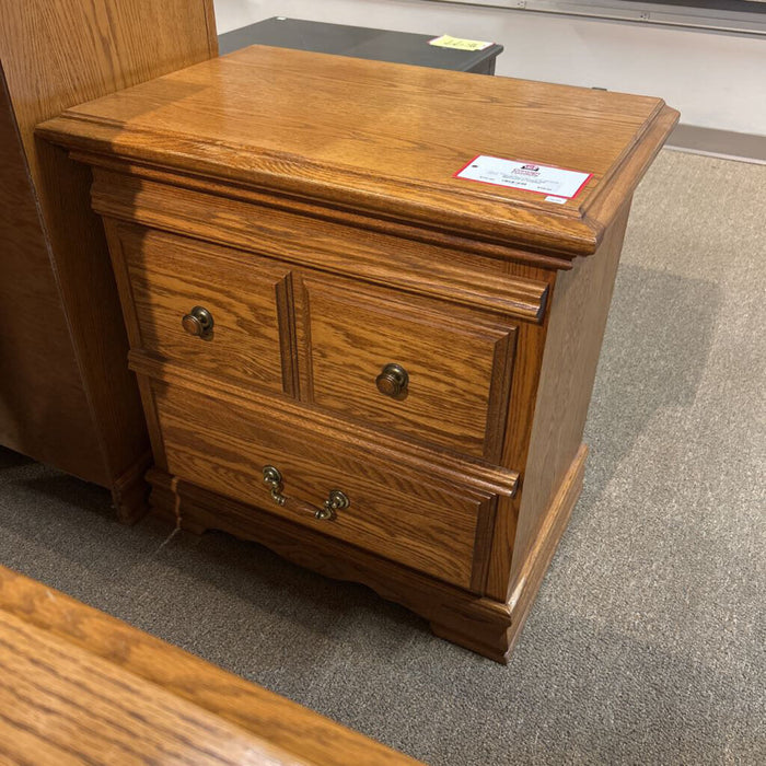 2-Drawer Oak Nightstand w/ Tray(SK)