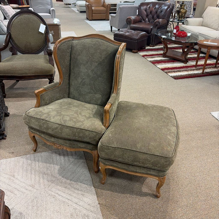Wood Trim Green Fabric Ch+Ottoman (BAH)
