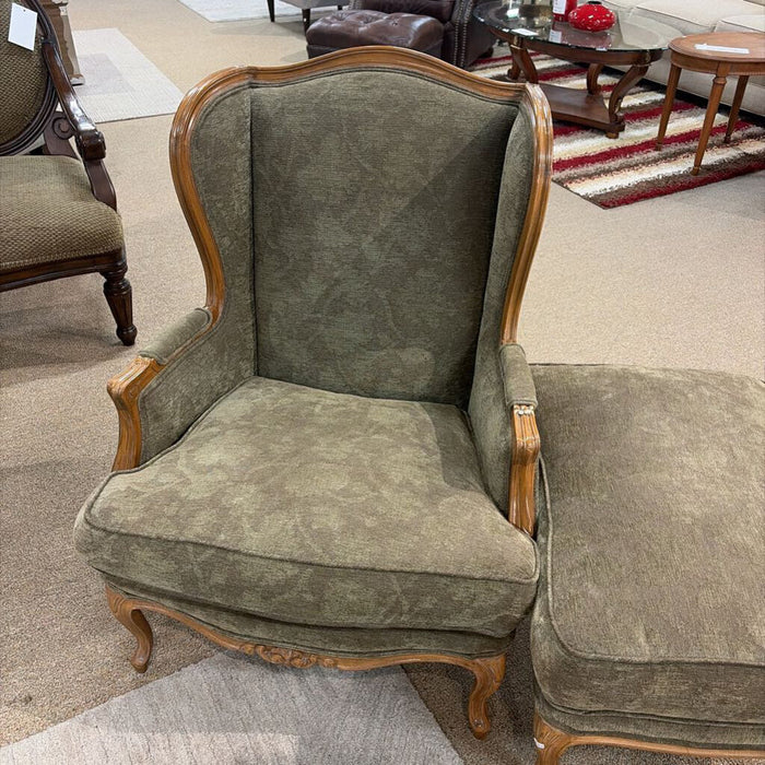 Wood Trim Green Fabric Ch+Ottoman (BAH)