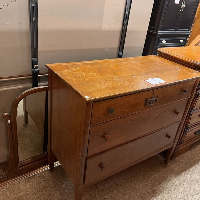 Antique 3-Drawer Dresser w/ Mirror(BTK)