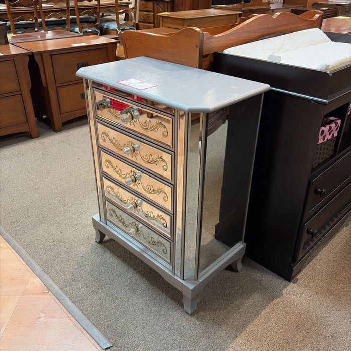 5-Drawer Mirrored Ornate Dresser(BAH)