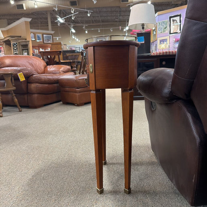 Antique Tall Oval End Table(AT)