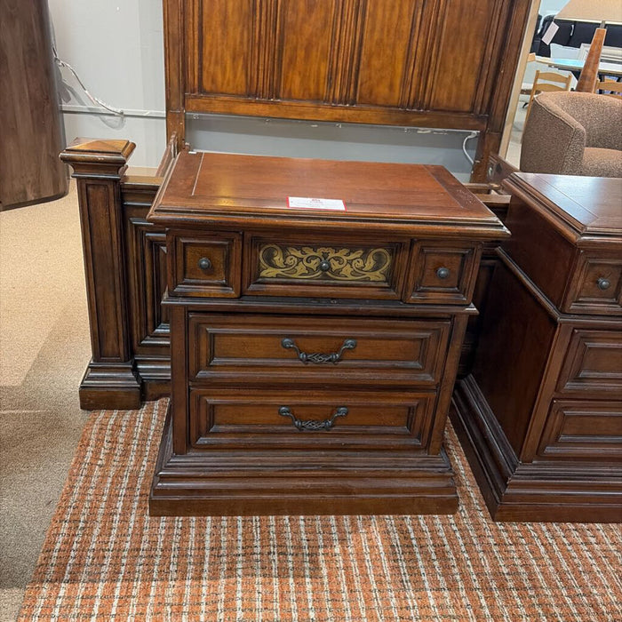 Stanley DW Nightstand(BAH)