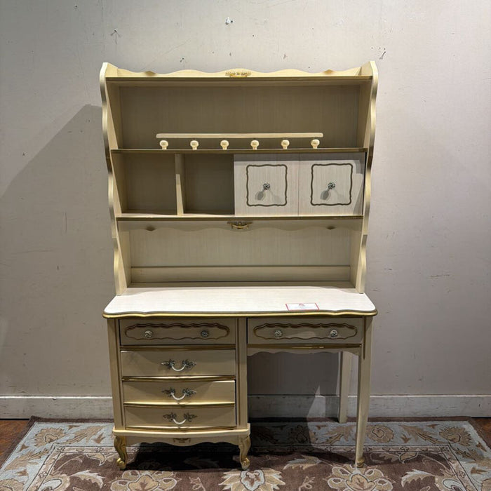 White Desk w/ Hutch Top (BAH)