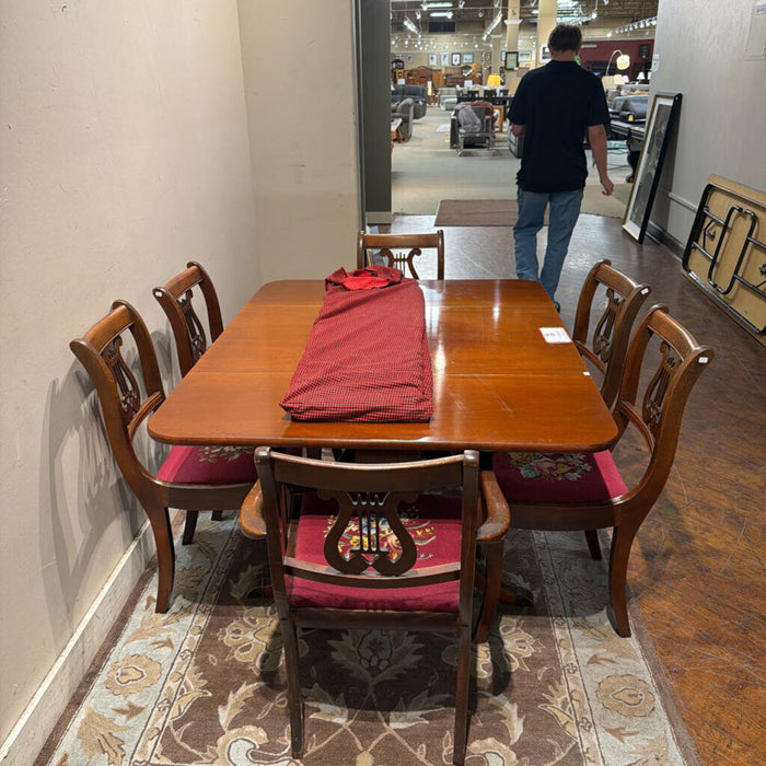 Dropleaf Dining Table W/ 6Ch+2L (AMK)