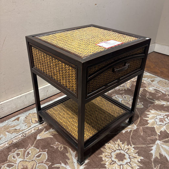 1-Drawer Wicker/Metal Nightstand(BHA)