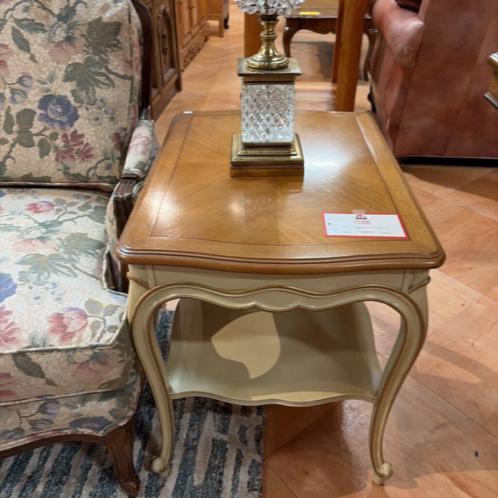 2-Tier LW End Table(AT)