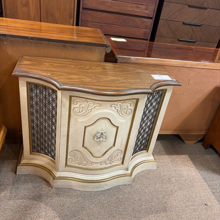 Two-Tone Media/Record Cabinet(BTK)