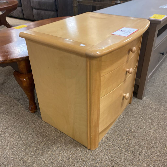 2-Drawer Lightwood Nightstand (AT)