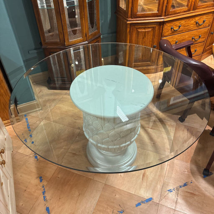 GT Round Table w/ White Stone Base (KHK)