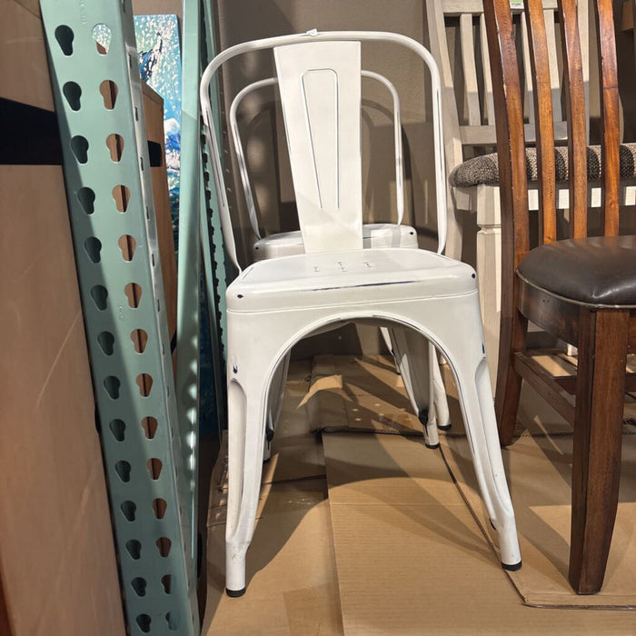 S/4 White Metal Chairs (TI)