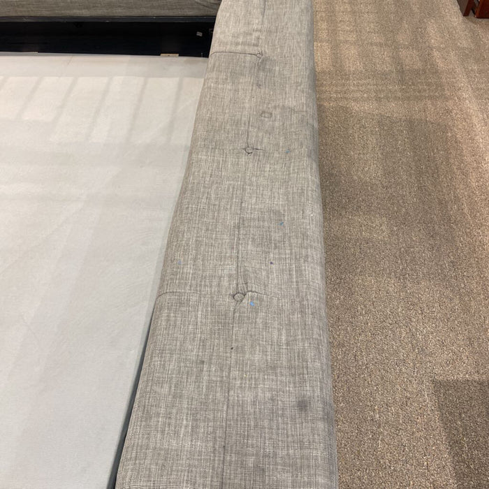 Grey Tufted Bed Frame (BTK)