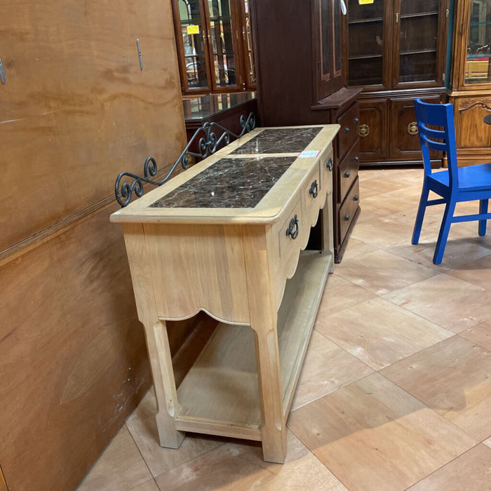LW Matching Buffet (LSH)