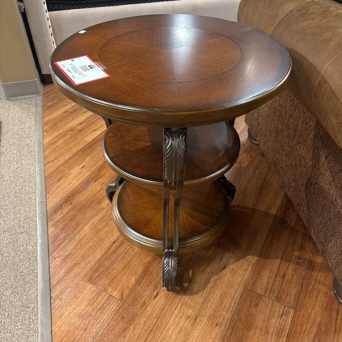 Round DW 3 Tier End Table (MI)