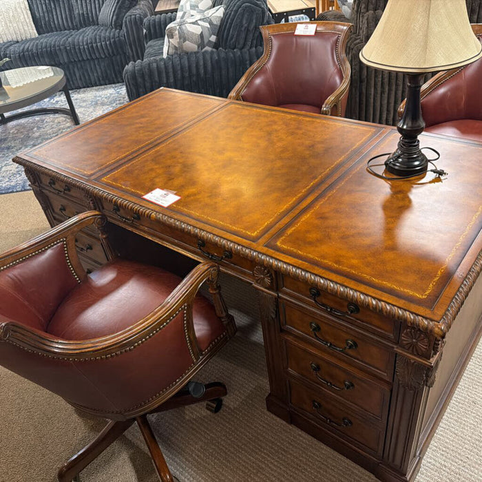 Large Executive Desk with Leather (KHK)