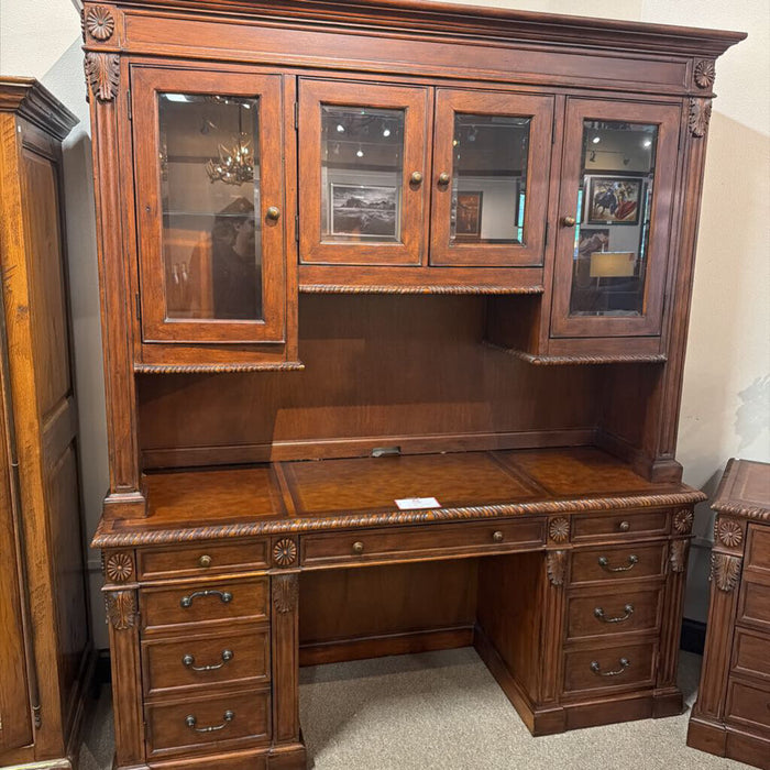 Desk with Hutch Top (KHK)