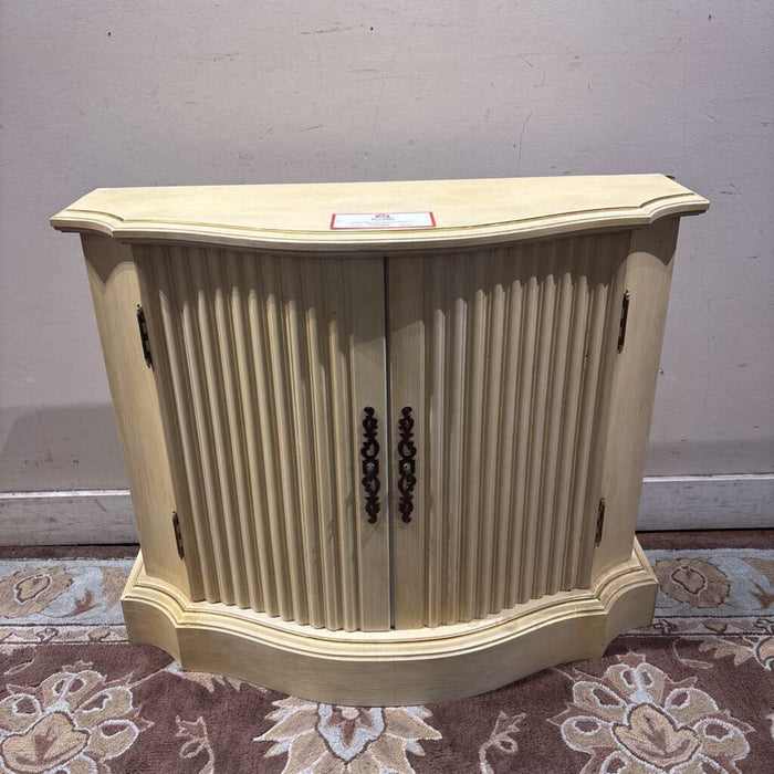 White Wooden Entry Table (KL)