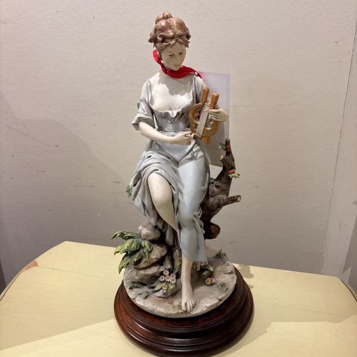 Girl With Instrument Decor (BT)